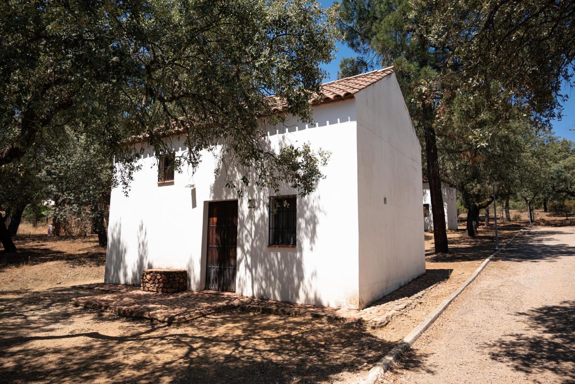 Bungalows Camping Jimmy Jones Villaviciosa de Córdoba Kültér fotó